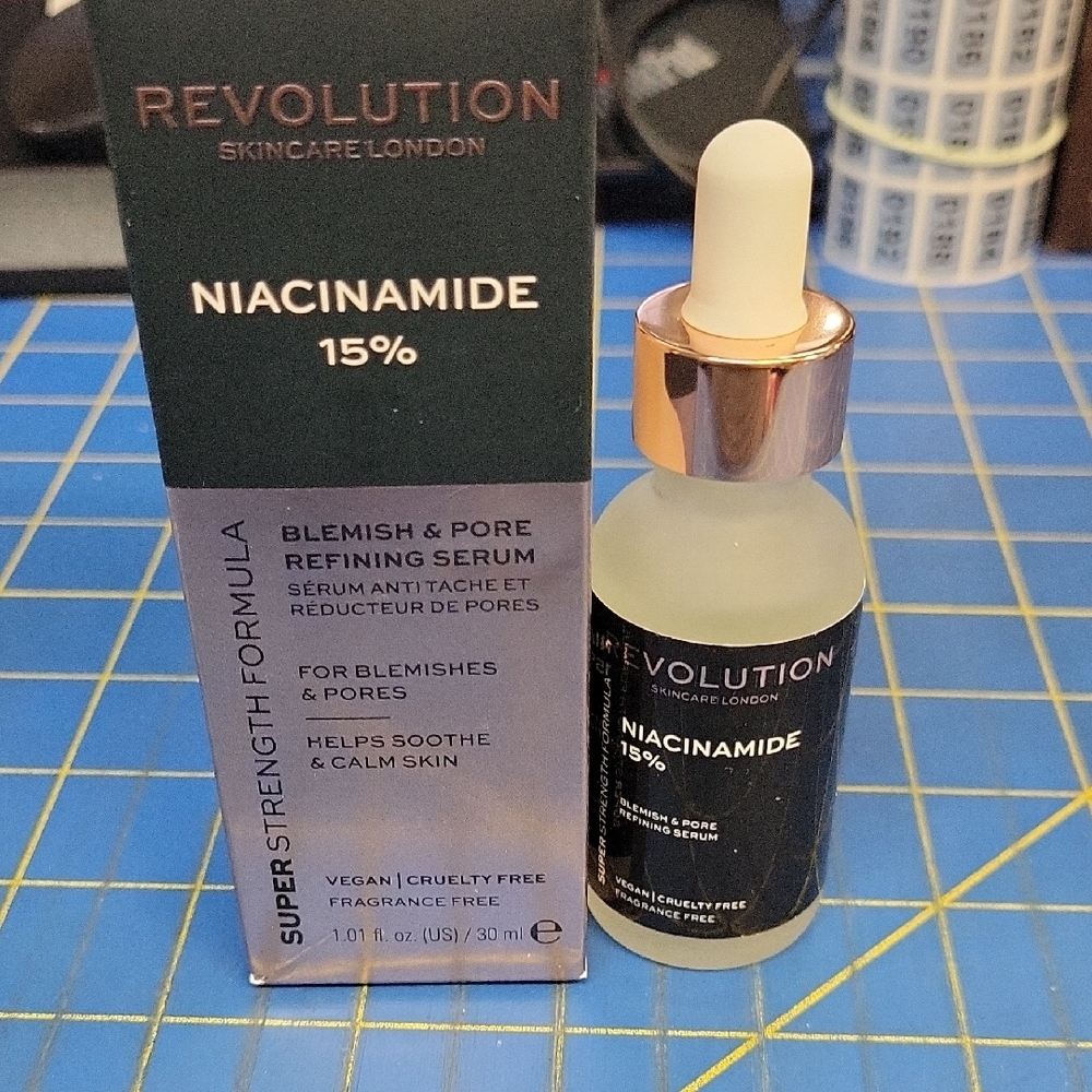 Revolutiom Niacinamide 15% Serum 30ml New in Box